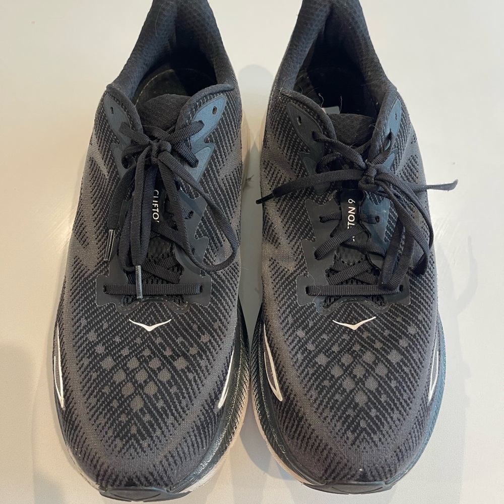 Hoka Clifton 9 running shoes